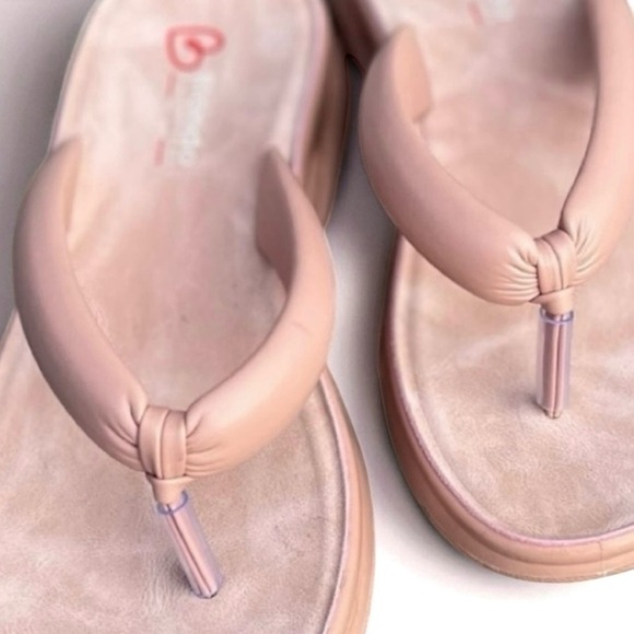 🌻NEW Blondo Blush Amber Waterproof Flip Flop Size 7.5 - Picture 7 of 11